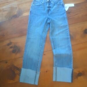 DKNY Women’s High Rise Stretch Jeans Sz 26. NWT